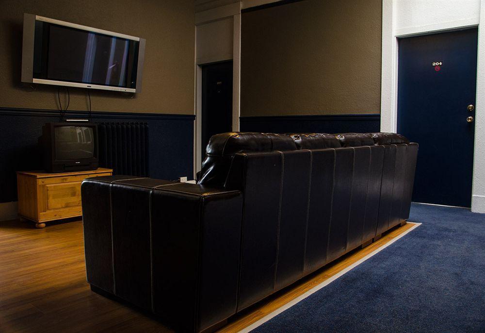 Hotel Ambassador Vancouver Extérieur photo