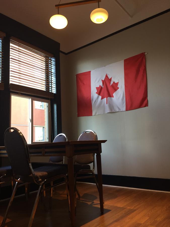 Hotel Ambassador Vancouver Extérieur photo
