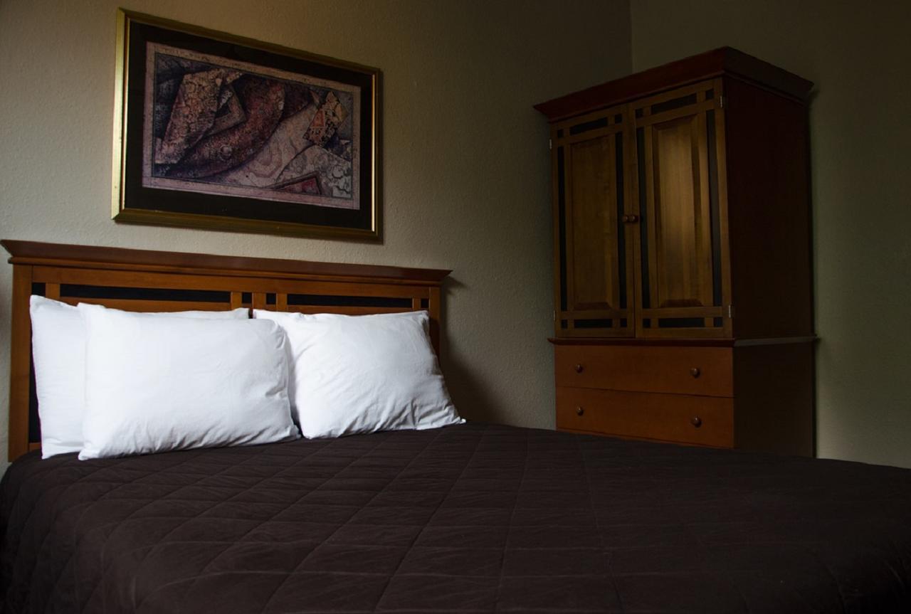 Hotel Ambassador Vancouver Extérieur photo